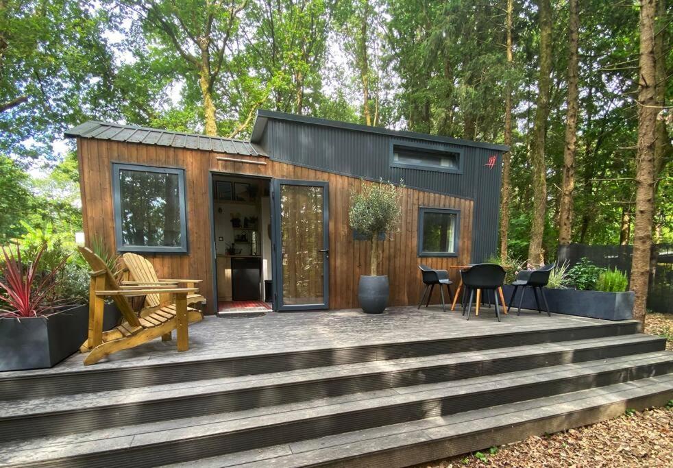 Tiny house sur terrain boisé à 10 mn de la mer Férel Extérieur photo